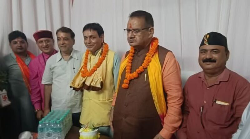 ऋषिकेश: गिरीश डोभाल के कार्यालय का मंत्री गणेश जोशी ने किया उद्घाटन